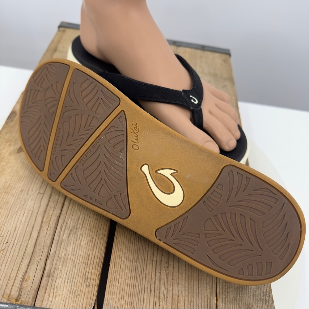 OluKai Women's Nu'a‎ Pi'o Sandals in Black Size 10 Beach Flip Flops Authentic 40 - Picture 11 of 16